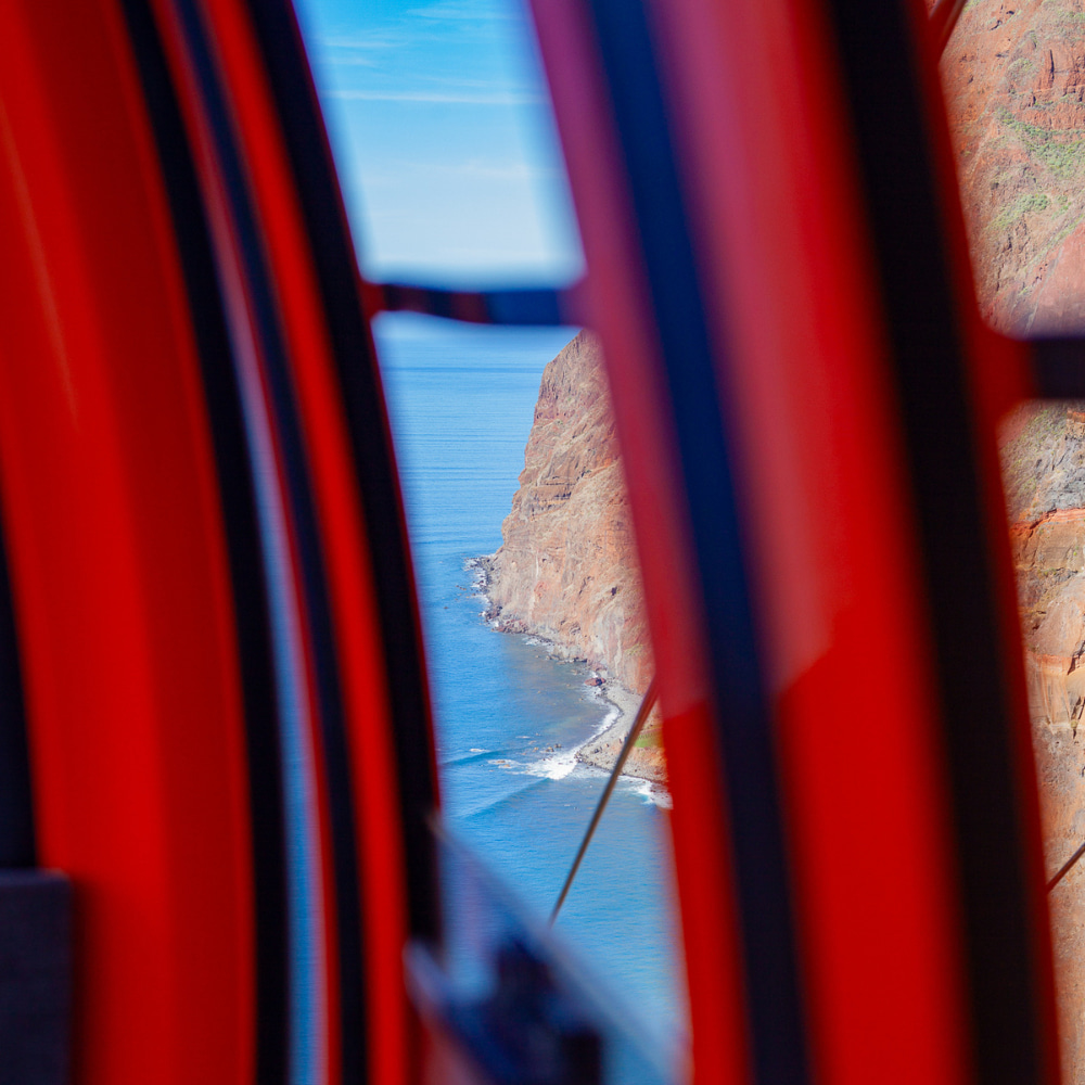 Landscape view of a surf spot chosen by a surf guide in madeira