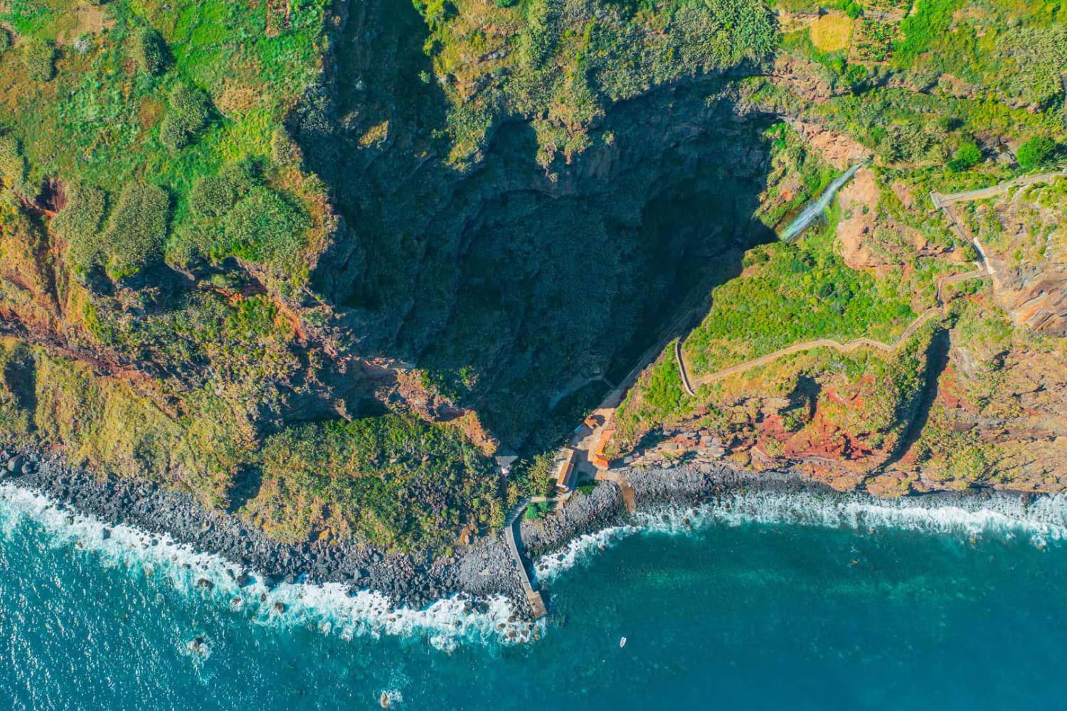 Landscape view of a surf spot in ribeira brava that a surf guide chose
